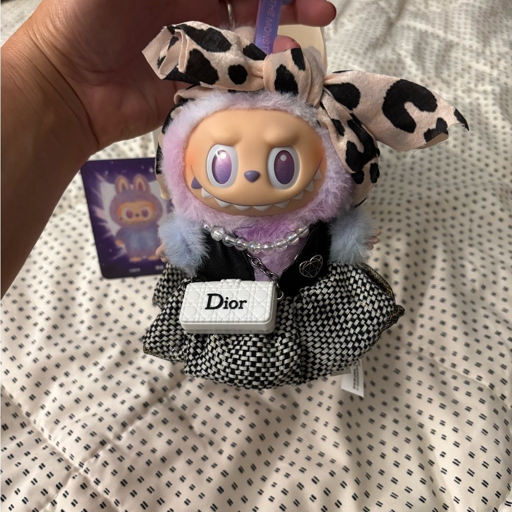 : : POP MART BIG INTO ENERGY CUSTOM LABUBU : : - Picture 16 of 16